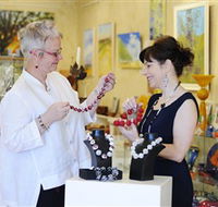 Town  Country Gallery - ACT Tourism