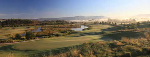 Yering Meadows - ACT Tourism 0