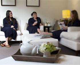 Natskin Day Spa Retreat - ACT Tourism 0