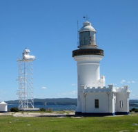 Point Perpendicular Lighthouse and Lookout - ACT Tourism