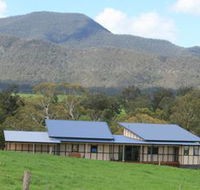 Australian Pottery at Bemboka - ACT Tourism