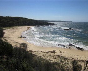 Mystery Bay Lookout - ACT Tourism 0
