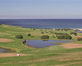 Gerringong Golf Club - ACT Tourism 0