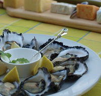 Oyster Shed on Wray Street - ACT Tourism