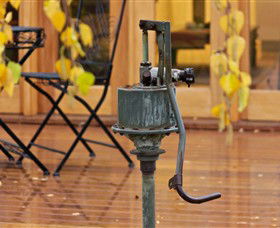 Politini Wines - ACT Tourism 3