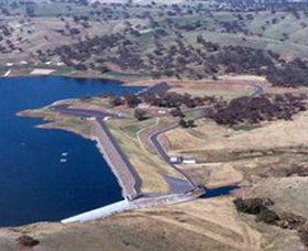 Chifley Dam - ACT Tourism 0