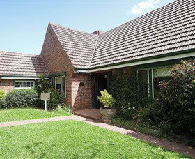 Heritage Hill Museum And Historic Gardens - ACT Tourism 1