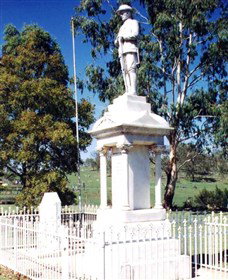 Cooyar War Memorial - ACT Tourism 1