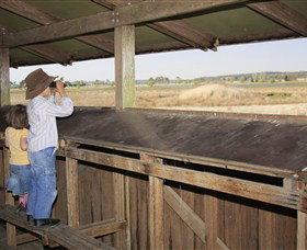 Dangars Lagoon And Racecourse Lagoon - ACT Tourism 0