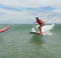 Byron Bay Style Surfing - ACT Tourism