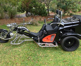Just Cruisin Motorcycle Tours - ACT Tourism 6