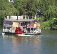 Hawkesbury Paddlewheeler - ACT Tourism