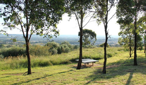 Turkeys Nest Picnic Area And Lookout - ACT Tourism 0