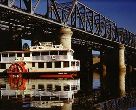 Nepean Belle Paddlewheeler - ACT Tourism 7