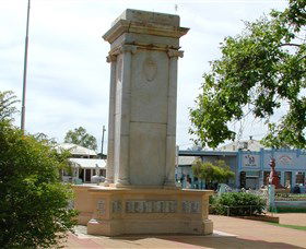 Charleville War Memorial - ACT Tourism 0