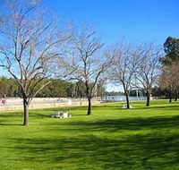 Lock 10 and Weir - ACT Tourism