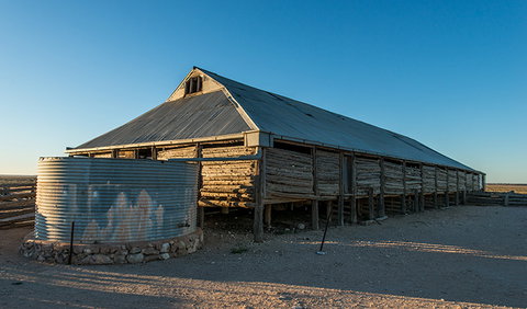 Mungo Woolshed - ACT Tourism 0