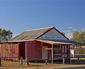 Copperfield Store, Chimney And Cemetery - ACT Tourism 3