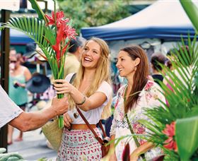 Flinders Street Shopping - ACT Tourism 0