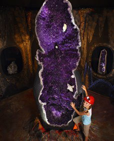 The Crystal Caves - ACT Tourism 2