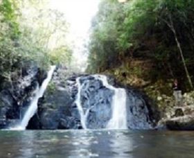 Mt Hypipamee Crater And Dinner Falls - ACT Tourism 1