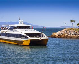 Nelly Bay - ACT Tourism 2