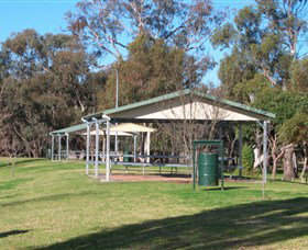 Gum Bend Lake - ACT Tourism 2