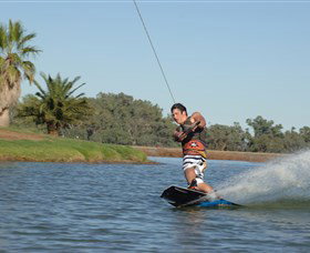 Gum Bend Lake - ACT Tourism 8