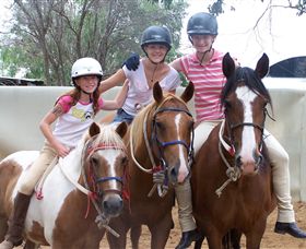 Billabong Ranch - ACT Tourism 7