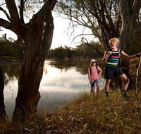Narrandera Bike and Hike Track - ACT Tourism