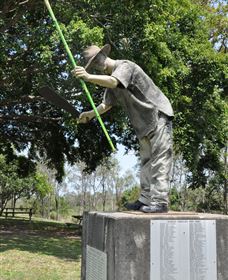 Cane Cutter Memorial - ACT Tourism 0