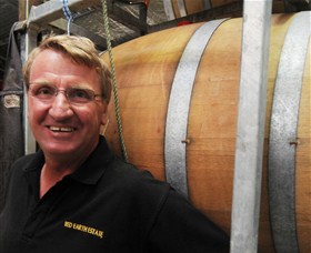 Red Earth Estate Vineyard - ACT Tourism 3