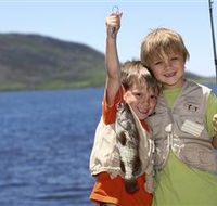 Fishing on Keswick Island - ACT Tourism