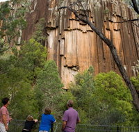 Sawn Rocks walking track - ACT Tourism