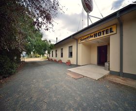 The Farmers Inn At Burrumbuttock - ACT Tourism 0