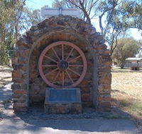 Jindera Pioneer Cairn - ACT Tourism