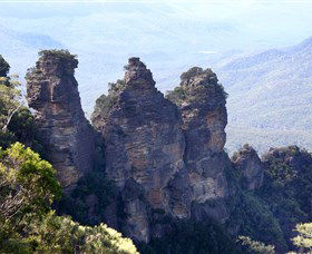 Blue Mountains National Park - ACT Tourism 0
