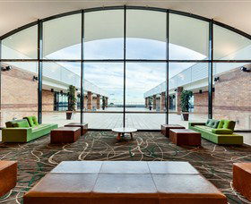 Blue Mountains Cultural Centre - ACT Tourism 1