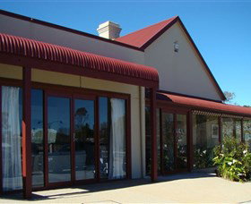 Ben Roberts Cafe And Gallery - ACT Tourism 2