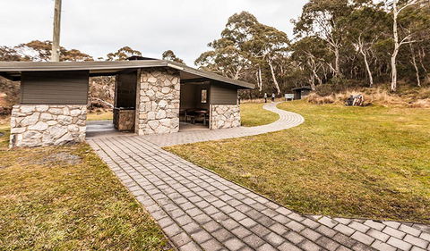 Thredbo River Picnic Area - ACT Tourism 1