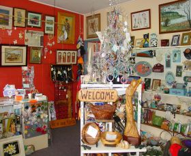Country Brushstrokes - ACT Tourism 0