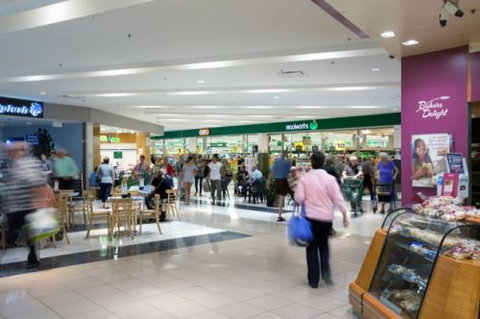Toormina Gardens Shopping Centre - ACT Tourism 7