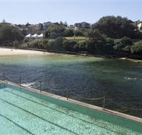 Clovelly Beach - ACT Tourism