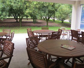 Medowie Macadamias - ACT Tourism 1