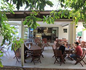 Medowie Macadamias - ACT Tourism 0