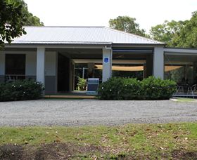 Medowie Macadamias - ACT Tourism 5