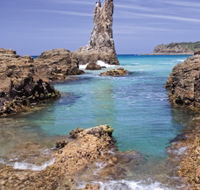 Cathedral Rocks - ACT Tourism