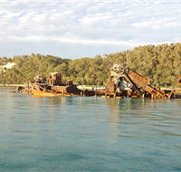 Tangalooma Wrecks Dive Site - ACT Tourism