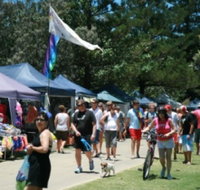 Coolangatta Art and Craft Markets - ACT Tourism