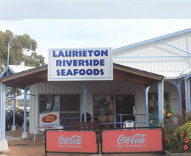 Laurieton Riverside Seafoods - ACT Tourism 1